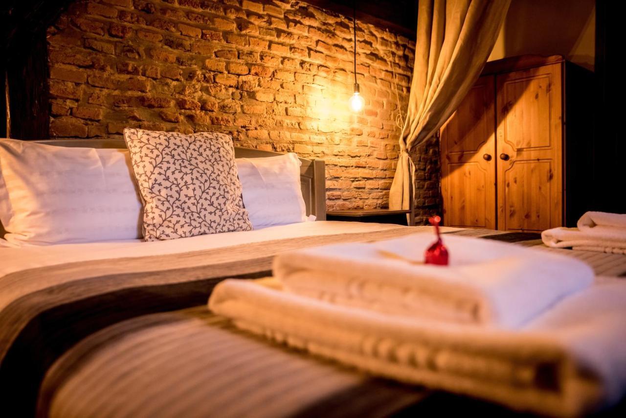 Wood House Republicii Hotel Brasov Exterior photo