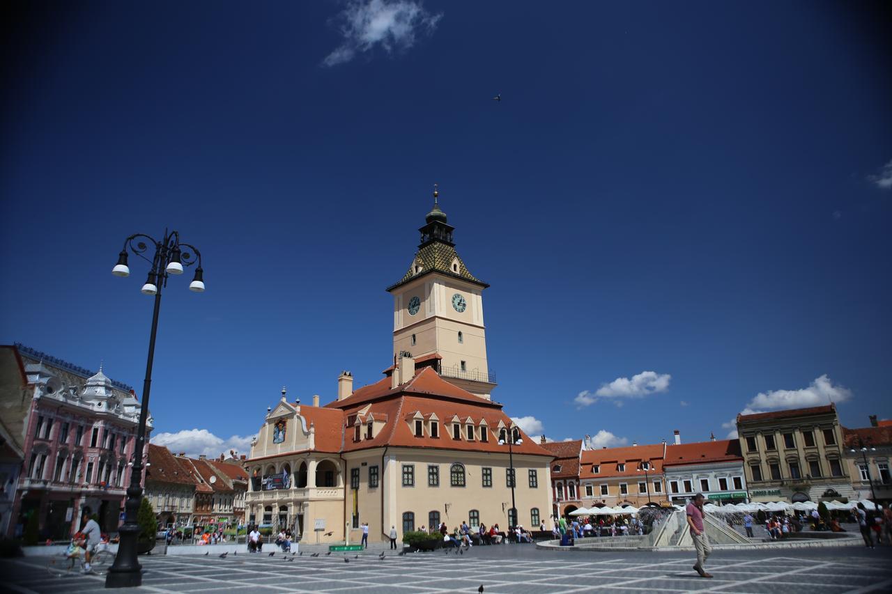Wood House Republicii Hotel Brasov Exterior photo